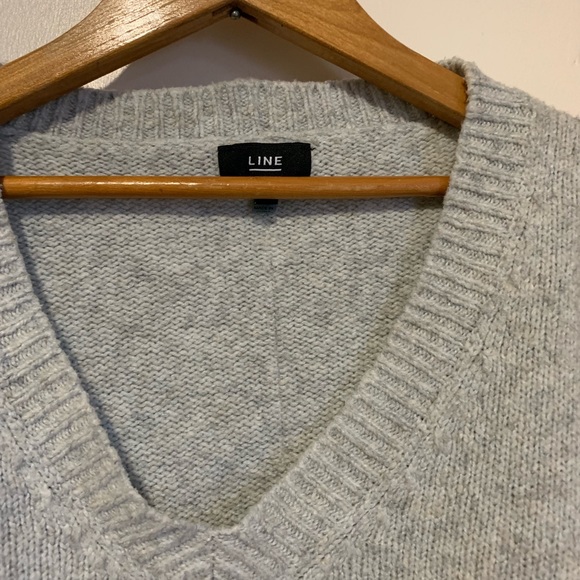 Line The Label Sweater Large V Neck Knit - Picture 7 of 8